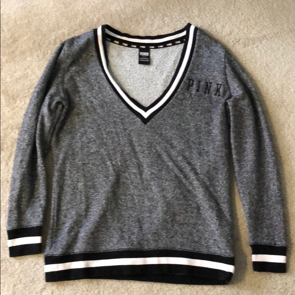 VS PINK sweater